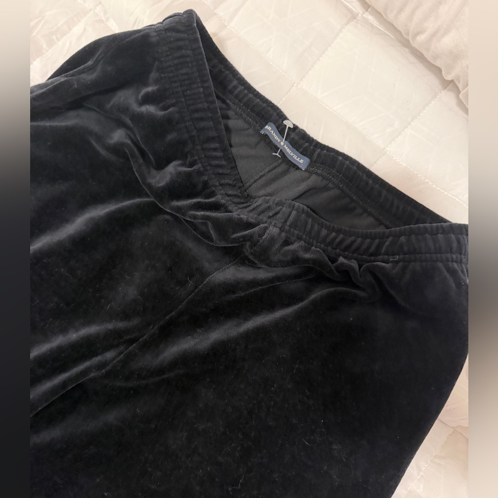 Brandy Melville Velvet Sweatpants